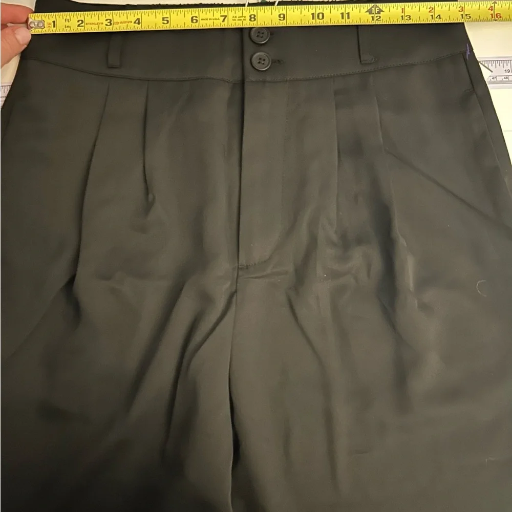 Halara Black High Waisted Double Button Straight Leg Work Pants Size Medium NEW - Picture 10 of 13